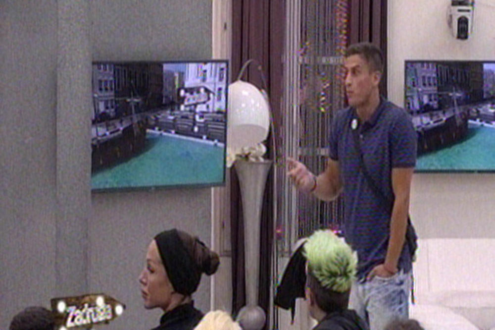 REAGOVALO OBEZBEĐENJE! Ljuba i David nasrnuli jedno na drugo! (VIDEO)