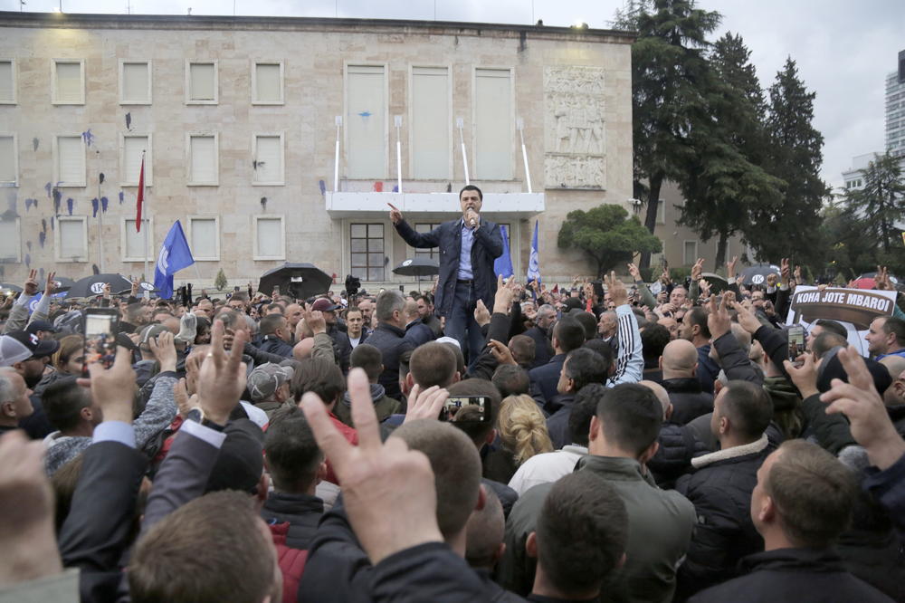 BAŠA PROGLASIO POBEDU NA IZBORIMA U ALBANIJI: Poslao je jednu poruku!