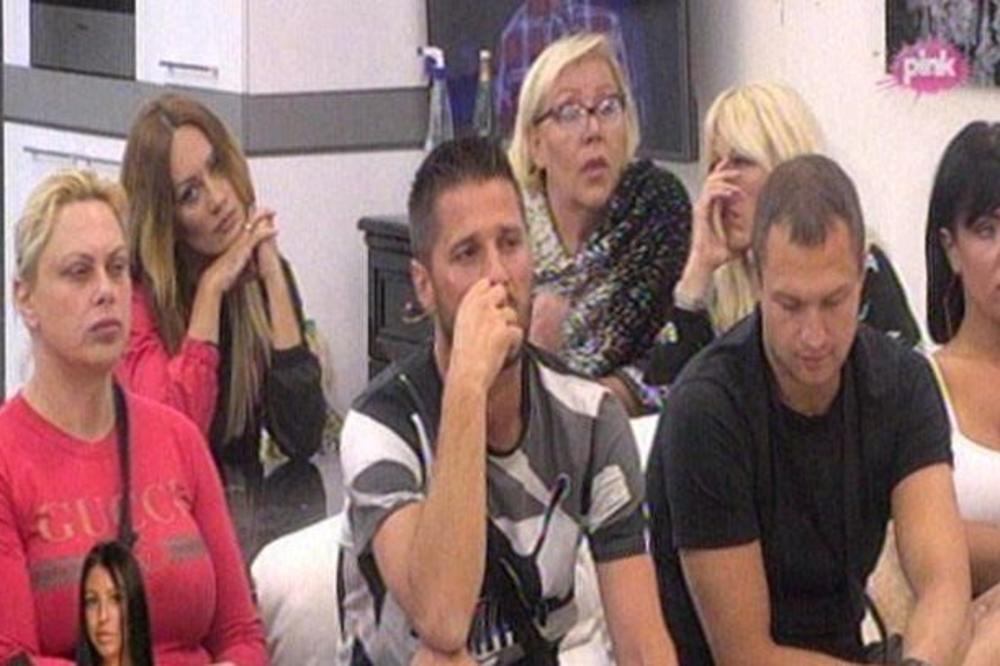 MARKO I LUNA NAPUSTILI EMISIJU, DŽINOVSKI SKANDAL U ZADRUZI! Pogledajte šta se desilo! (VIDEO)