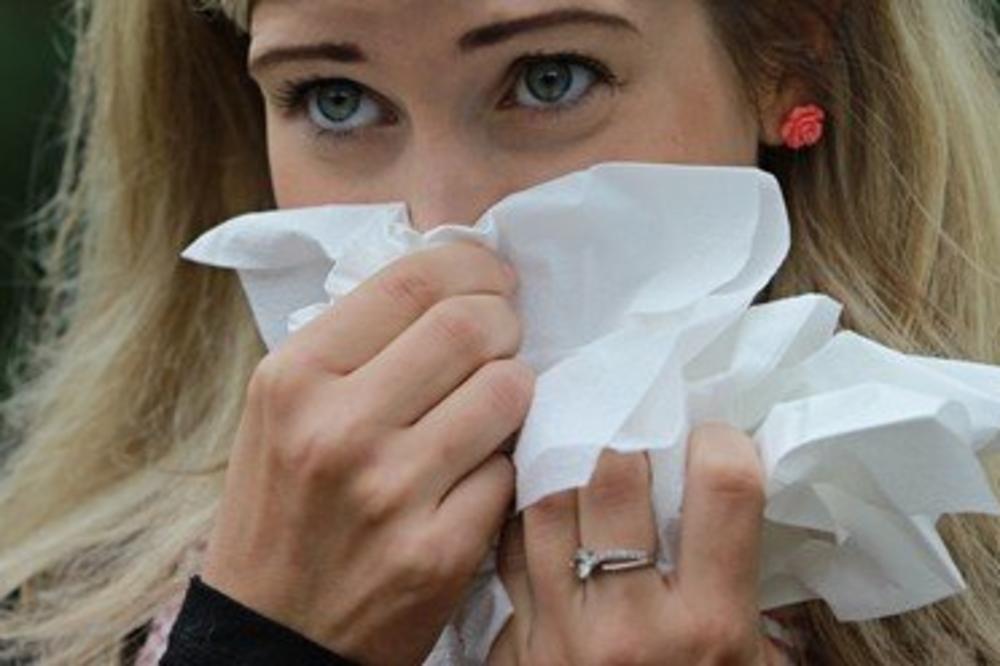 ŠEF NE MOŽE DA VAS NATERA DA SE TESTIRATE, ALI MOŽE OVO: Šta se dešava kad dolazite "šmrcavi" na posao