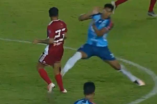 HOROR KAKAV NISMO ODAVNO VIDELI: Kasapin slomio nogu protivniku na dva mesta! Njemu je mesto iza rešetaka!