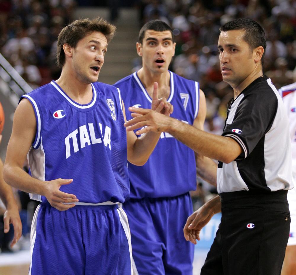 Đanmarko Poceko na utakmici protiv reprezentacije Srbije i Crne Gore  