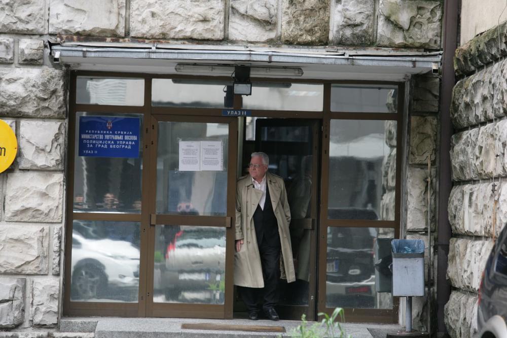 MILOJKO PANTIĆ PUŠTEN IZ STANICE! Ovako je izgledao nakon noći NA TREŽNJENJU