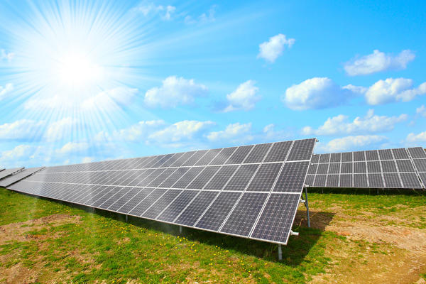 EVO GA PROLEĆE, LJUDI! Sutra ćemo imati prvi pravi SUNČAN DAN U GODINI! Temperatura će ići BAŠ VISOKO!