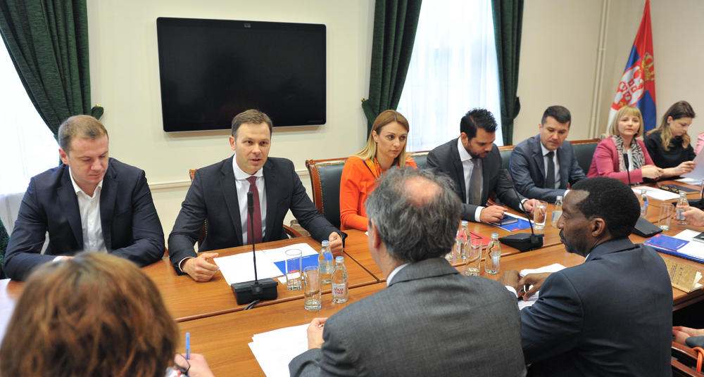 Siniša Mali na sastanku  