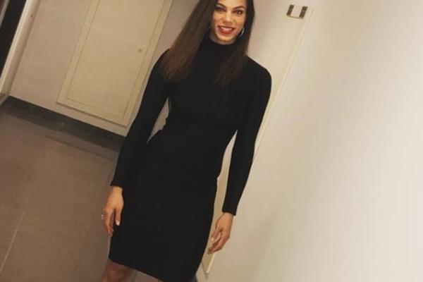 SPORTISTKINJA U CENTRU SKANDALA: Gole i eksplicitne slike se*sa se pojavile na internetu! Sve se vidi...