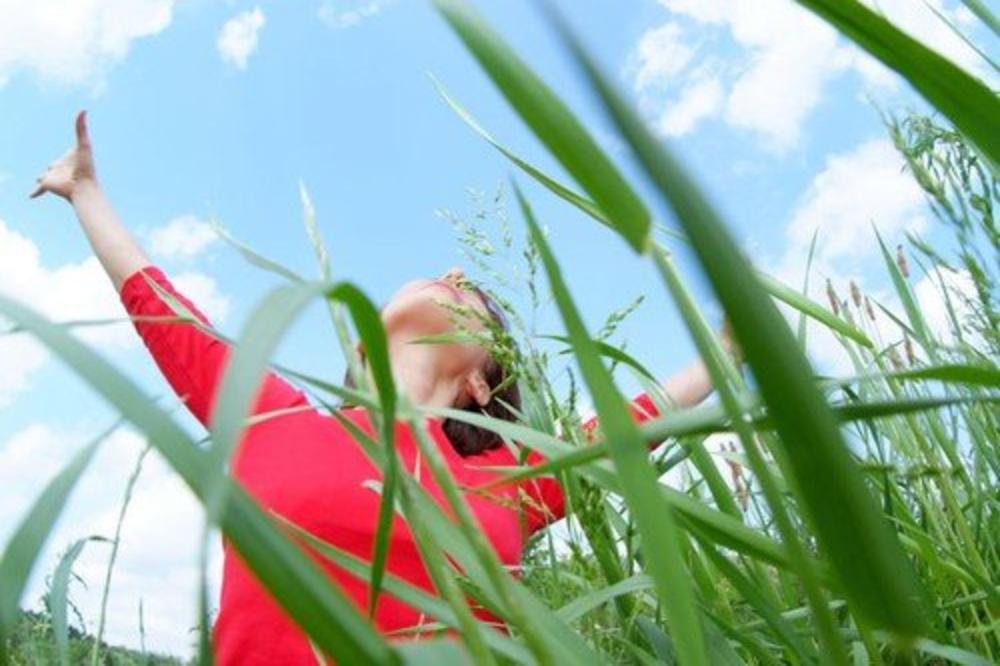 OVO DOMAĆE SREDSTVO UNIŠTAVA KOROV: Potrebna su vam 3 SASTOJKA, nema nikakve HEMIJE