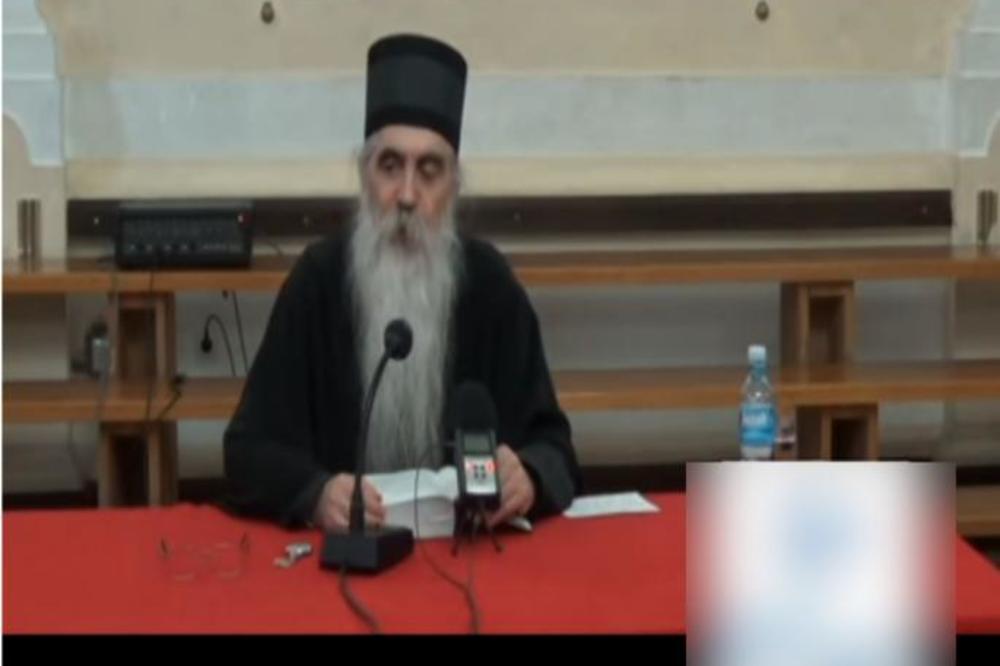 DOK KRIMINALCI VLADAJU U PRIŠTINI NEMA KOMPROMISA: Vladika Irinej poziva Albance DA SE URAZUME