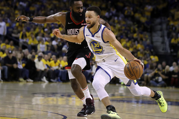 VORIORSI PONOVO VODE, BAKSI U FINALU ISTOKA: Kari preuzeo palicu posle povrede Durenta! Milvoki izbacio Boston!