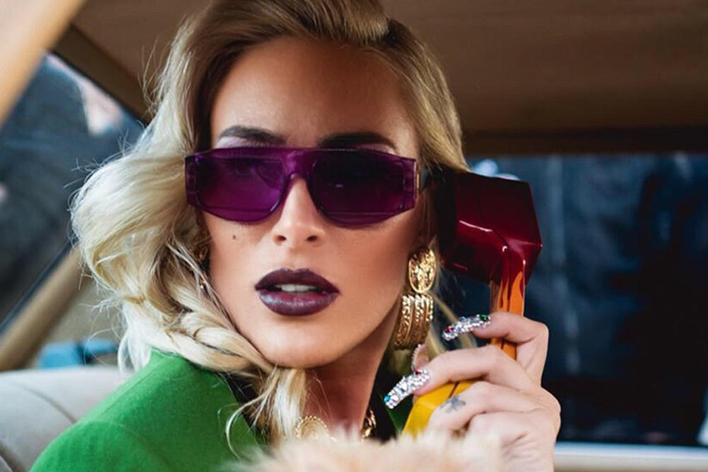 JEDNA TAJNA SAKRIVENA JE U NJENOJ PESMI! Senidah NIKADA ne govori O SVOJOJ SEKSUALNOSTI, a ovo je ISTINA o njoj!