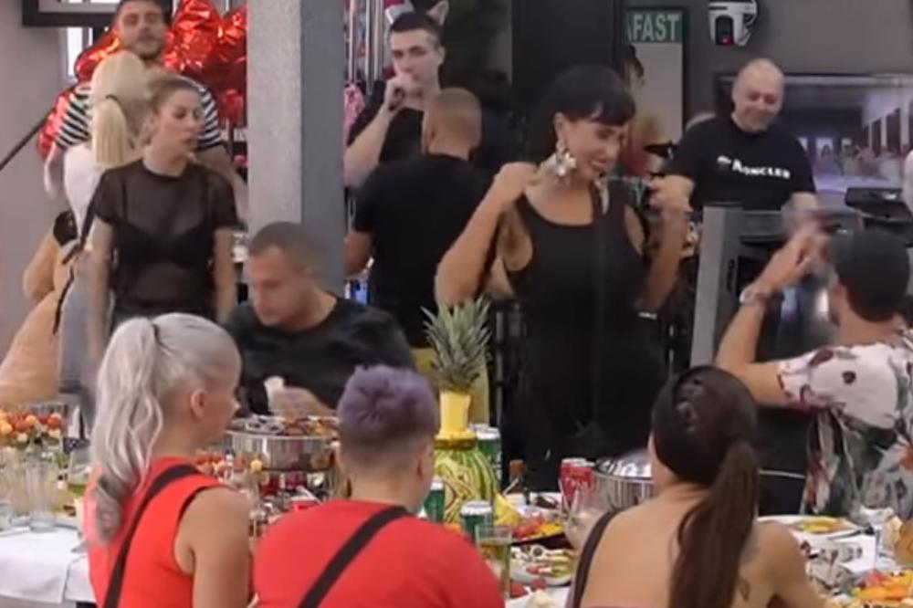 SUBOTIĆKIN NOVI DEČKO ISKEŠIRAO 5.000 € ZA NJENU KRSNU SLAVU: Vijagra se otvorio a za to je imao SAMO JEDAN RAZLOG