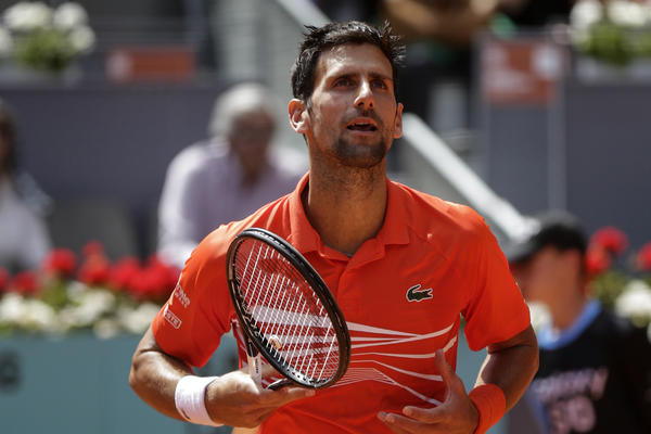 LAKOST PROMENIO SVOJ LOGO ZBOG ĐOKOVIĆA: Nema krokodila na Novakovoj opremi u Rimu! Sad je tu druga životinja!