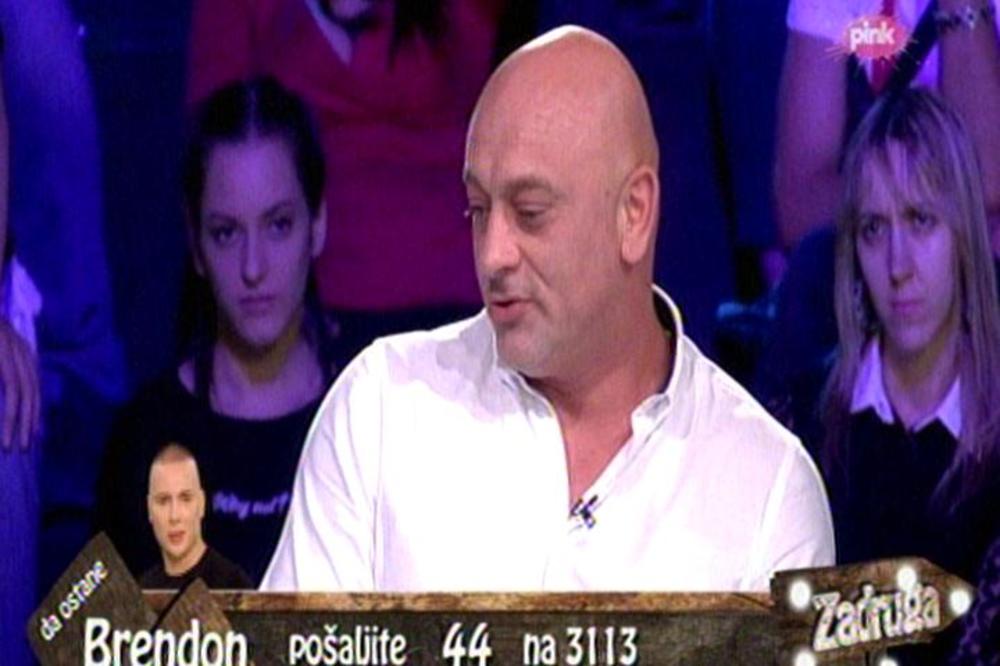 PRIJATELJ OTKRIO! Kada uhvate Davida u laži, on kreće sa GALAMOM!