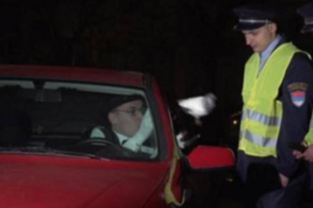 NEMA DALJE: Saobraćajni policajci su zaustavili MAĐIONIČARA, a onda je počela prava DRAMA! (VIDEO)