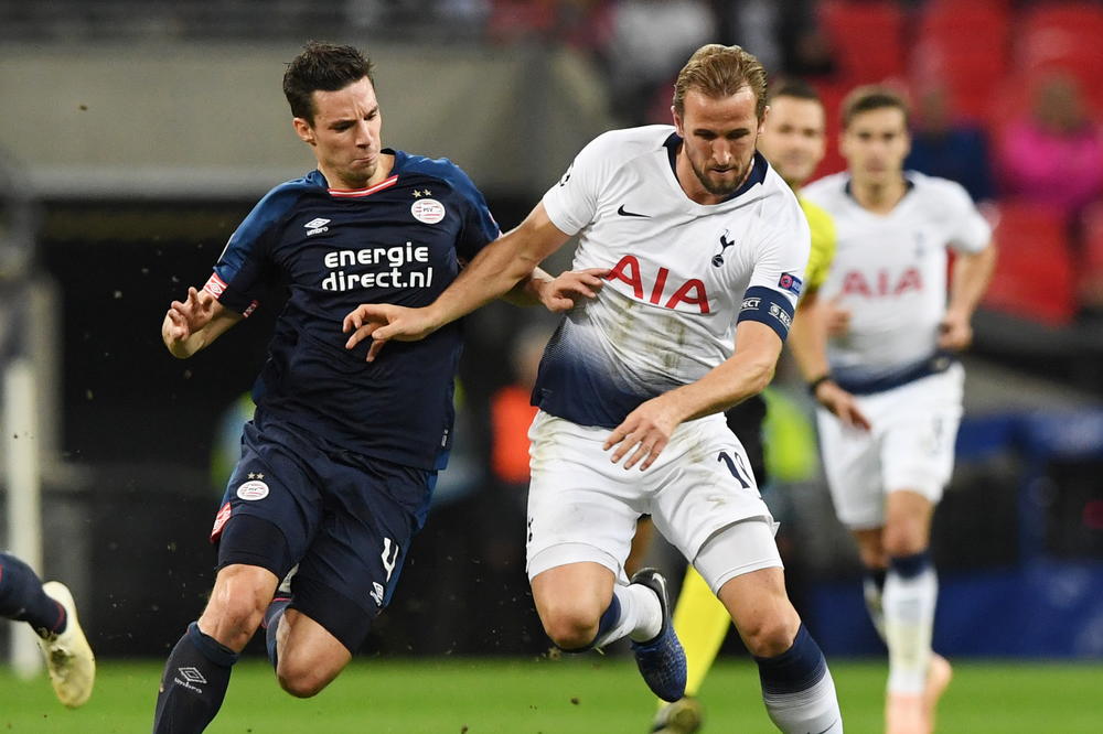 HTEO JE DA BUDE ŠAMPION, KAD ONO MEĐUTIM: Fudbaler PSV-a sada može samo da plače što je napustio Ajaks!