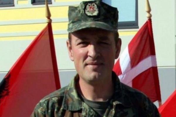 SVI ALBANCI PLAČU ZA OVIM ČOVEKOM: Tuga u Prištini i Tirani! (FOTO)