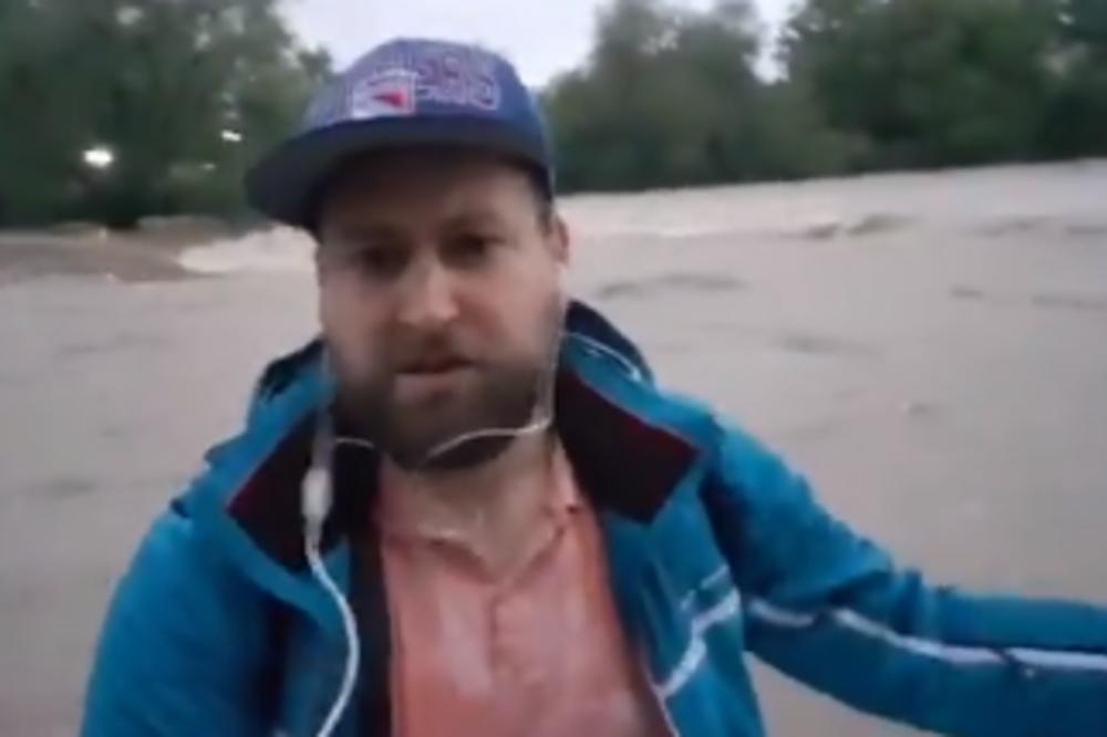 LJUDI, NE PANIČITE, SVE JE POD KONTROLOM! Vrbas se izlio, a ovaj čovek je ušao u čamac i ZAMALO SE UDAVIO! (VIDEO)