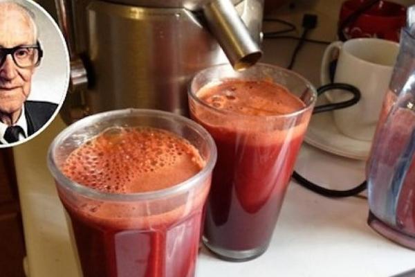 DIJETA KOJA IZGLEDNJUJE STANICE RAKA! Dr Gerson tvrdi da je izlečio preko 45.000 bolesnika na OVAJ NAČIN!