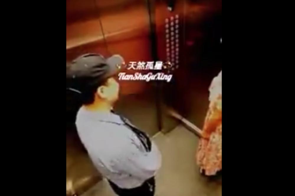 JEZIVA SCENA IZ LIFTA: Mladić se udvarao devojci, a onda ga je snašao sam PAKAO (VIDEO)