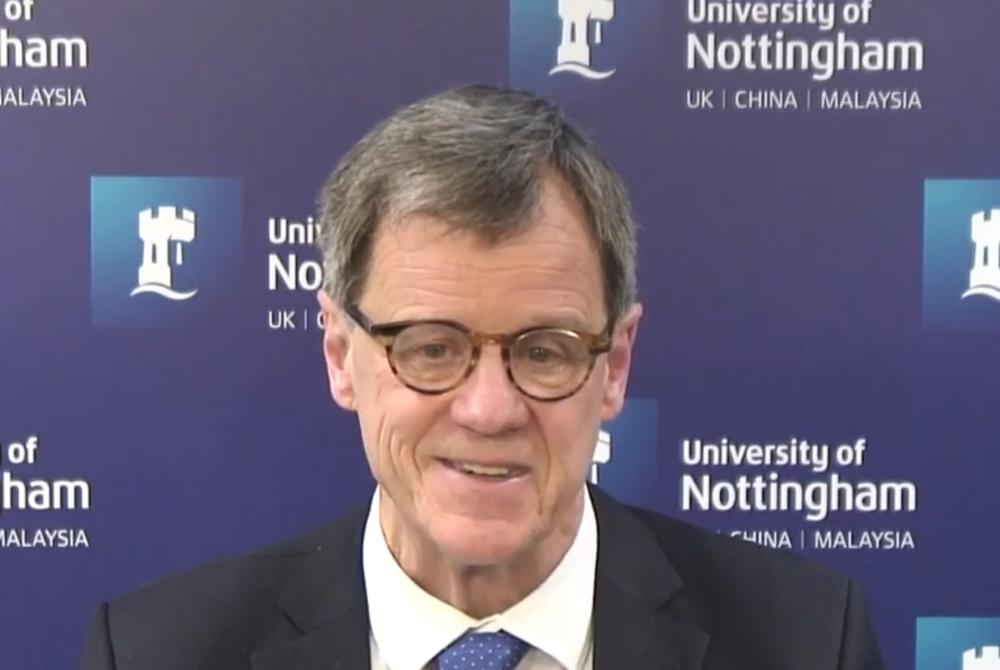 Profesor Dirk van Zyl Smit 