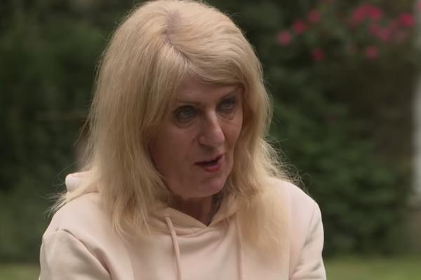 UMRLA DOBITNICA LUTRIJE KOJA JE MENJALA POL: Deca su je zbog toga napustila, a njen TESTAMENT je sve zaprepastio