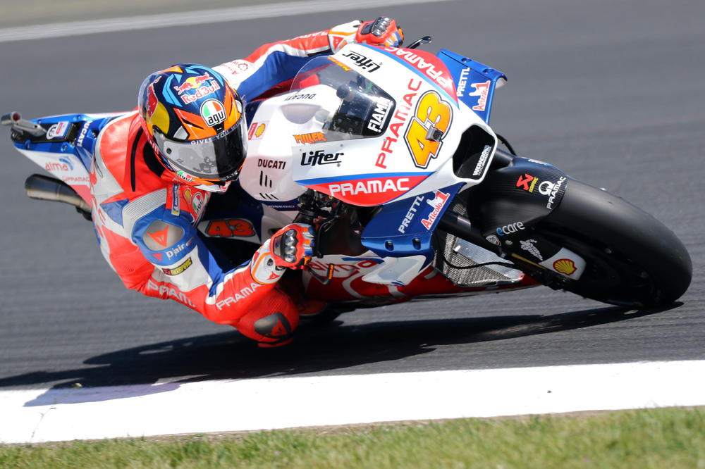 SLEDILA SE KRV U ŽILAMA SVIMA! KAKO JE OSTAO ŽIV?! Stravičan pad motocikliste na treningu, prestravio novinara!