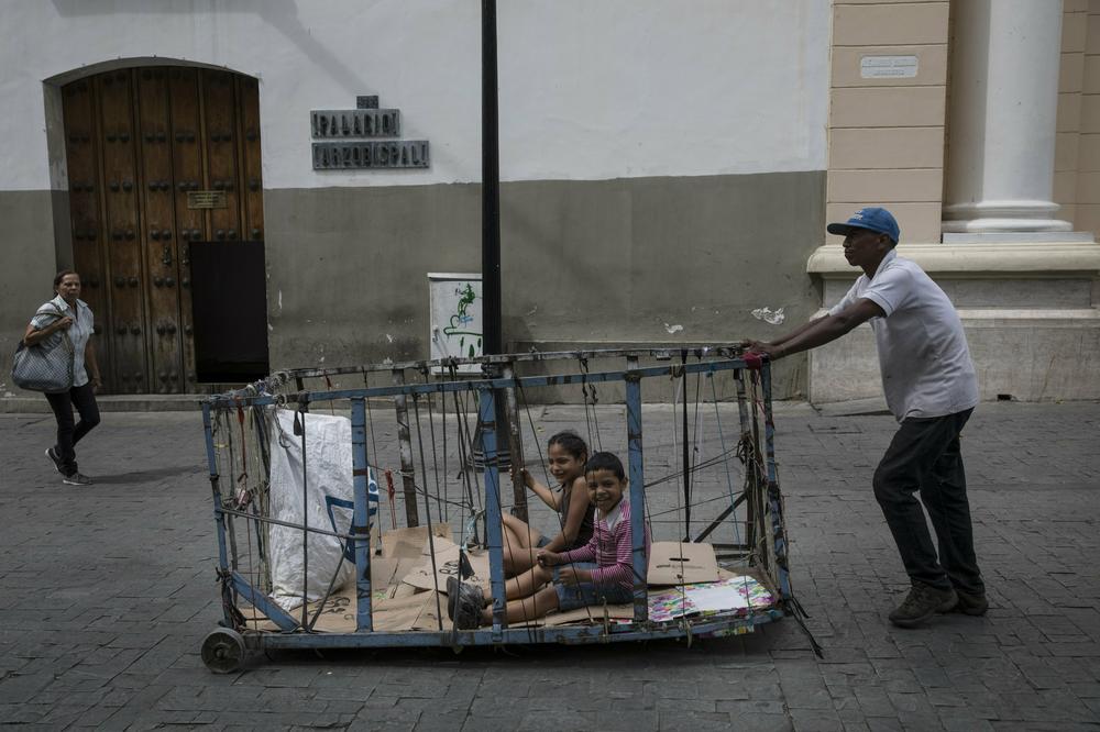 AMERIČKI ŠAMAR MADURU: Novi potez Vašingtona zemlju će gurnuti u još veću IZOLACIJU