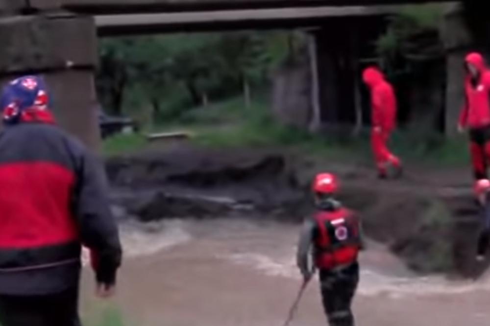 NABUJALI POTOK ODNEO JE MALIŠANA (6): Potraga za njim ulazi u treći dan, roditelji primetili nešto ZLOKOBNO (VIDEO)