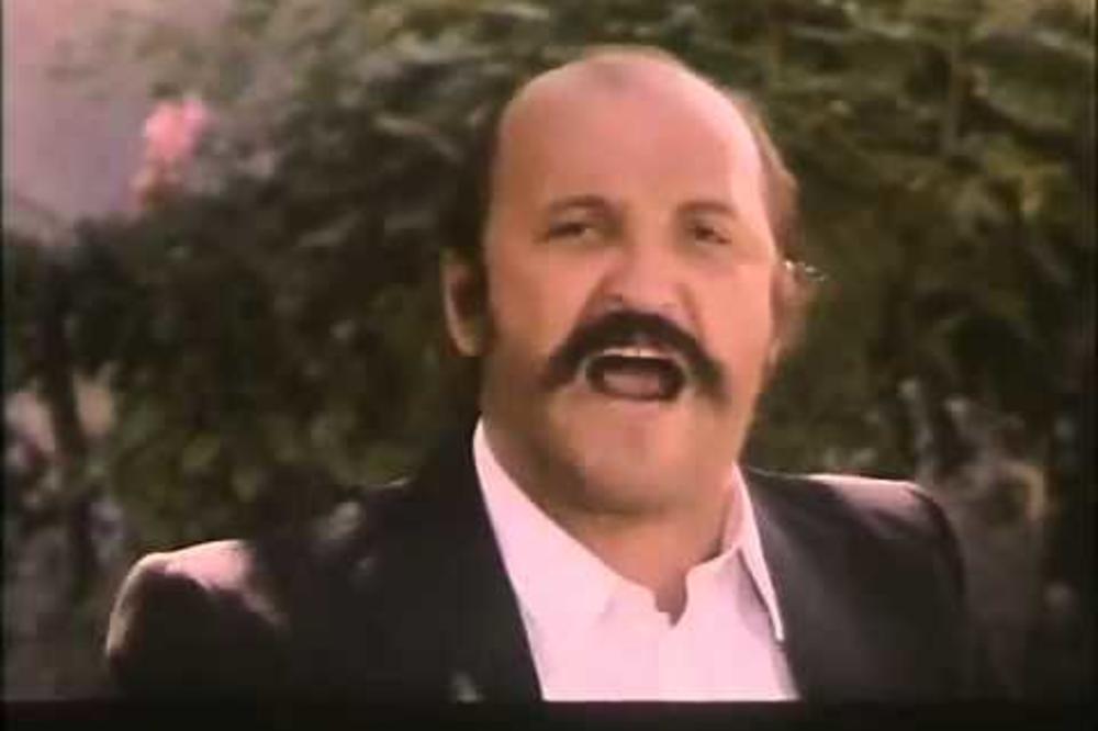 SRPSKOG GLUMCA POGODILA NAJSTRAŠNIJA TRAGEDIJA: Poginula je!