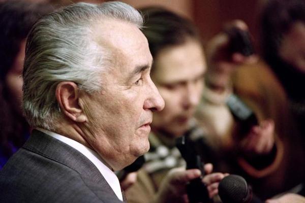 USPON I PAD ANTA MARKOVIĆA: Ovo su sve POBEDE nasmejanog PREMIJERA SFRJ kojeg su MRZELI i SRBI i HRVATI (VIDEO)