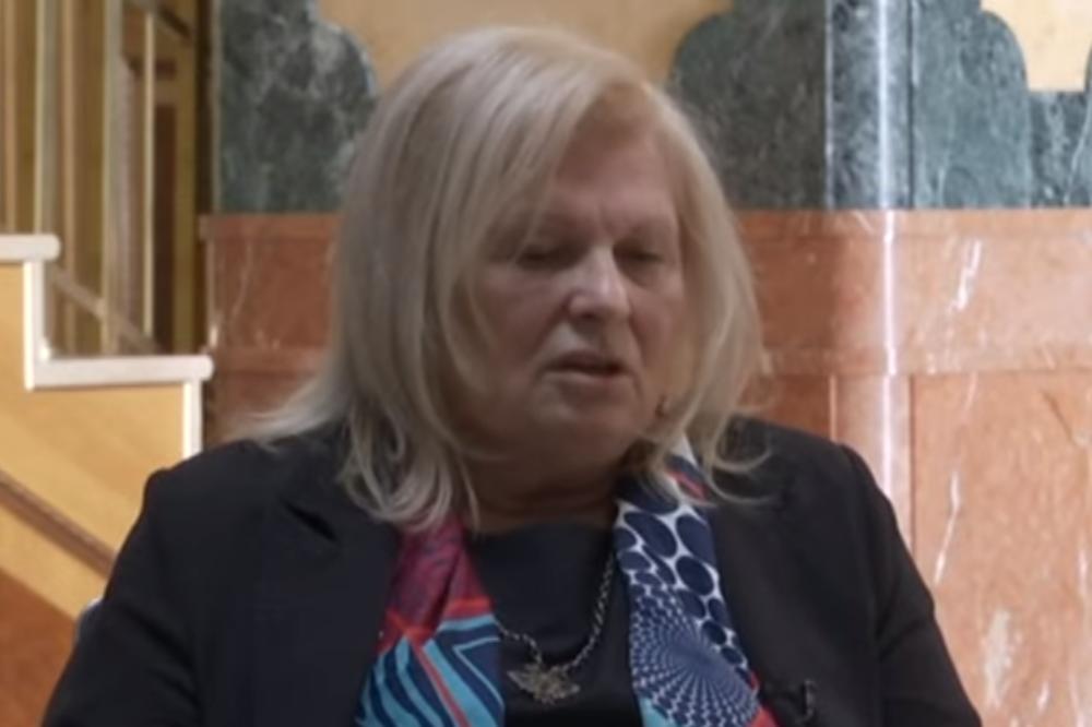 UHVAĆENA U SKANDALOZNOJ LAŽI?! Albanska poslanica pokazivala LAŽNU FOTOGRAFIJU SILOVANJA, za koje je optužila Srbe