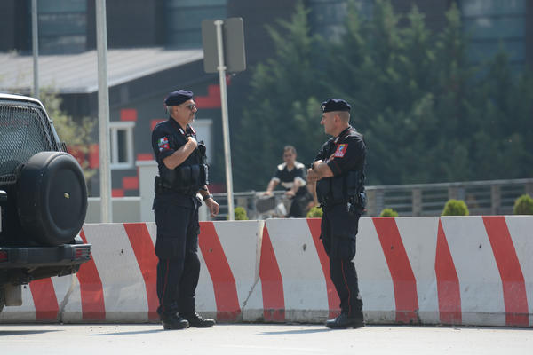 NIZAK UDARAC PRIŠTINE: Sastavili SPISAK ZABRANJENIH na Kosovu! Najveći SRPSKI POLITIČARI ne smeju u južnu pokrajinu