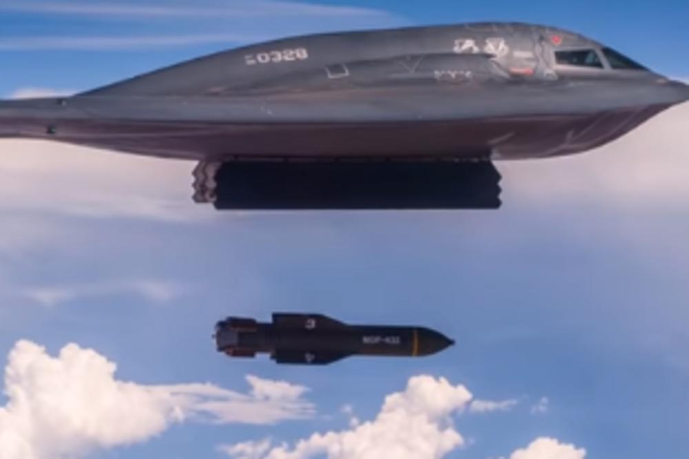 AMERIКANCI POКAZALI SVOJE MOĆNO TAJNO ORUŽJE: Ne daj Bože da ga upotrebe u Iranu! (VIDEO)