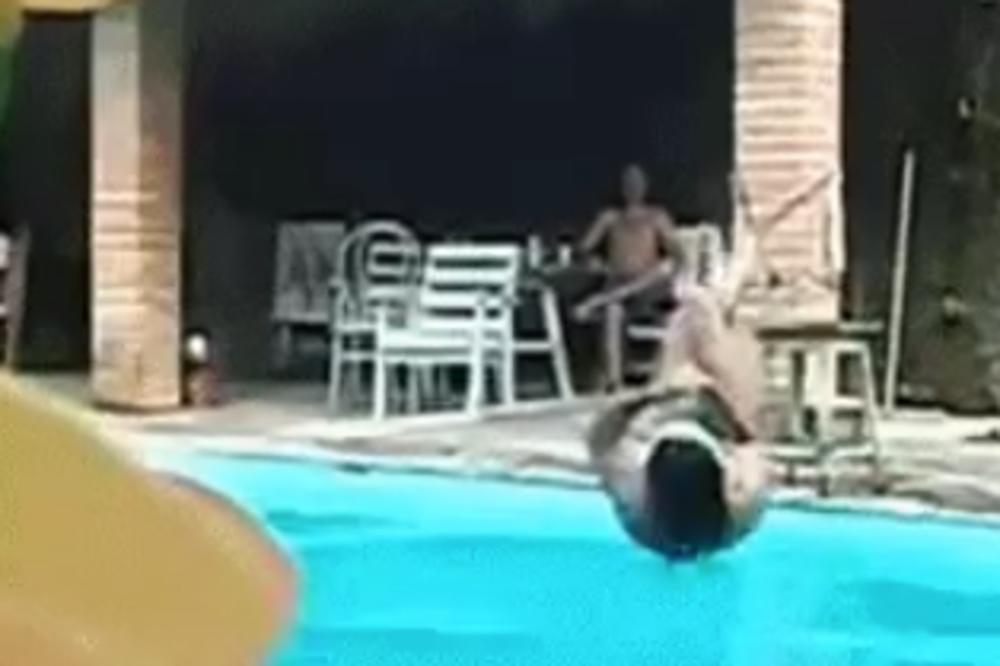 OVA DEVOJKA JE IMALA SULUDU IDEJU: Htela je da pređe bazen OVAKO, a onda se sve SRUŠILO (VIDEO)
