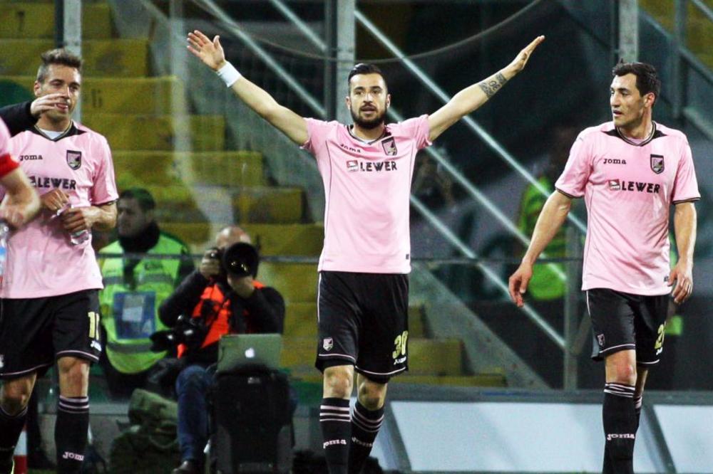 MAKEDONSKI VARDI ZAVRŠIO SICILIJANSKU ROMANSU: Neprežaljena želja Zvezde oblači crno-beli dres!