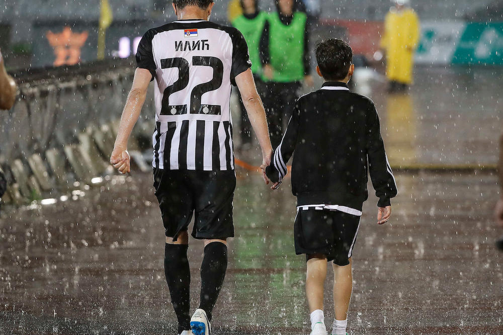 MILJENIK GROBARA PROSLAVLJA ROĐENDAN! Koliko je VELIK govori ŠTO MU JE ČESTITAO I BIVŠI IGRAČ ZVEZDE!