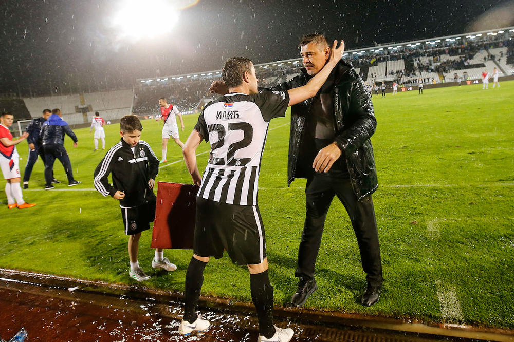 ŽIVI SVEDOK ANTIĆEVE VELIČINE U ŠPANIJI: Mister na klupi, a Sale i ja dajemo golove Realu!