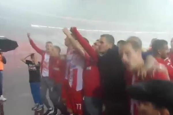 ZVEZDA OTKAZALA ŽURKU NA ULICAMA ZBOG NEVREMENA: Ali se zato opasno havarisalo ispred Severa Marakane!