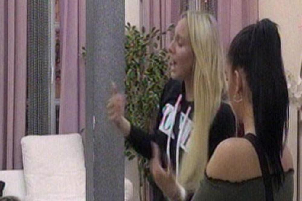 TRAŽI NEMOGUĆE: Luna Đogani besna zbog pisma Velikog šefa, kažnjeni svi zadrugari! (VIDEO)