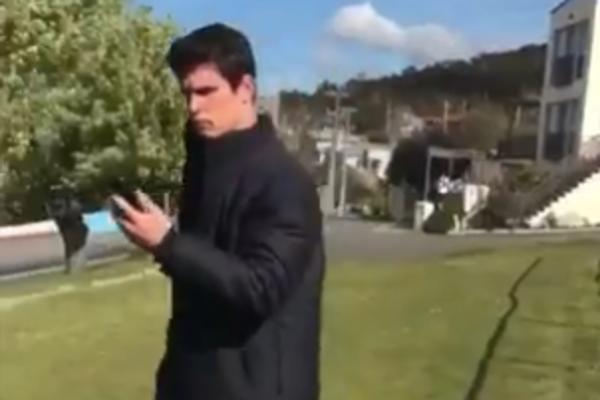 OVAJ ČOVEK JE PRAVI NINDŽA! Morate da gledate USPORENO šta sve radi! (VIDEO)