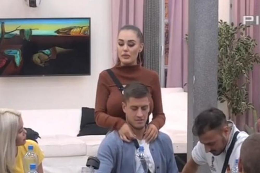 ANA KORAĆ SE OBRATILA PORODICI KOJA JE SE ODREKLA: Želi da izađe iz Zadruge!