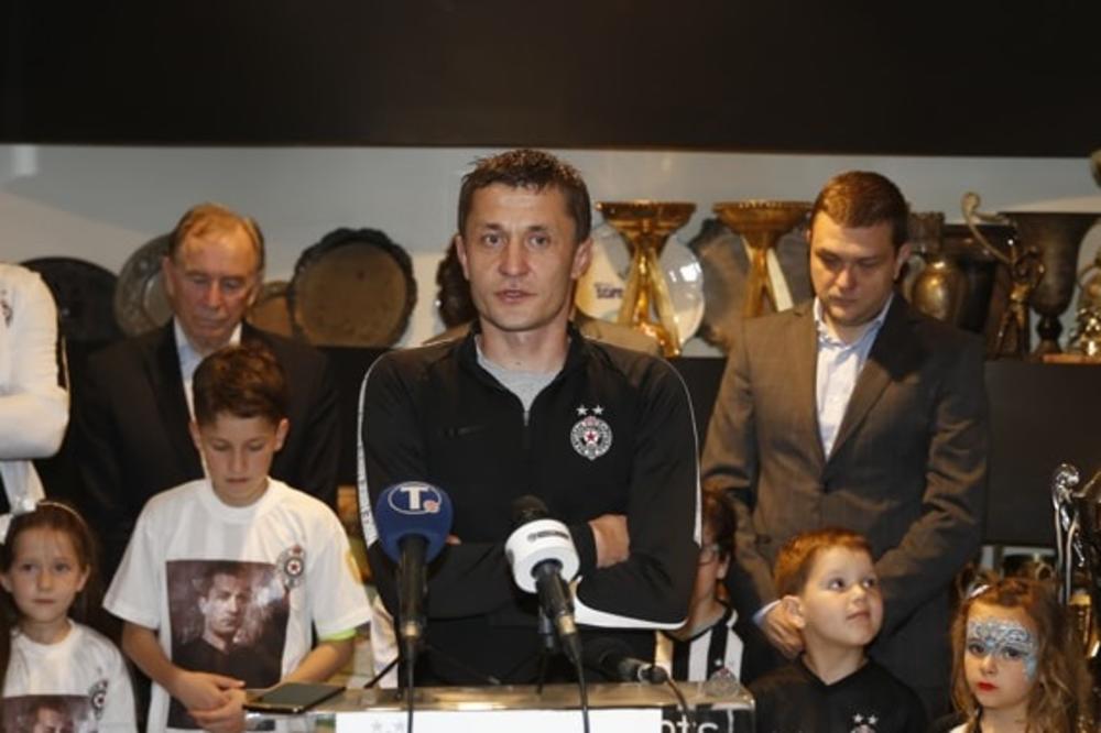 SAŠA ILIĆ POSTAJE TRENER? Siguran sam da ću biti uz Partizan!