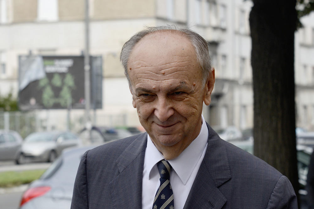 UŽAS! Zapaljena kancelarija Stevana Protića!