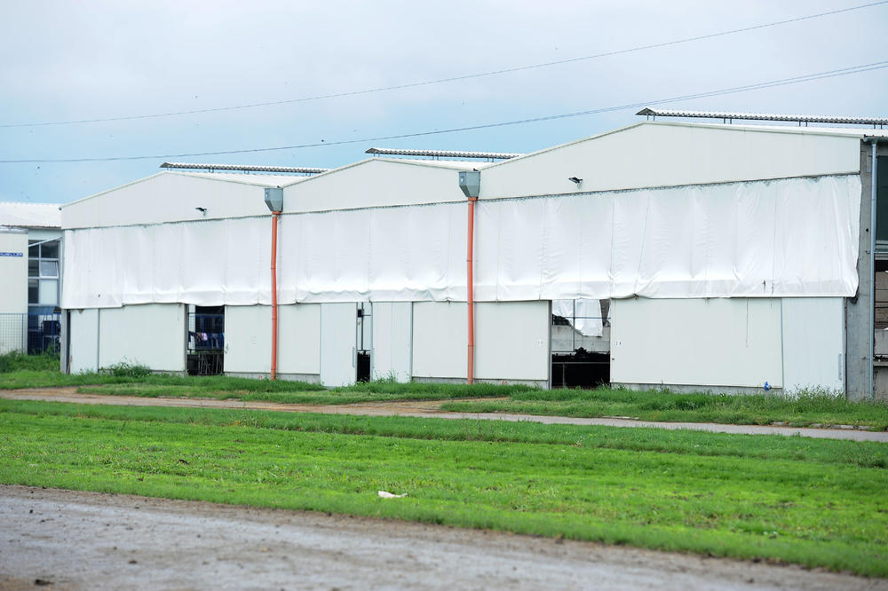 ZEMLJU KOJU SMO PRODALI ZA 4.500 EVRA KUPUJEMO ZA 10 PUTA VEĆU CENU! Šta ovde smrdi?