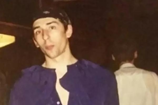 ŠTA JE TO ČOVEČE NA TEBI? Marama, ženska košulja...Ovako je na MATURI izgledao Ognjen Amidžić