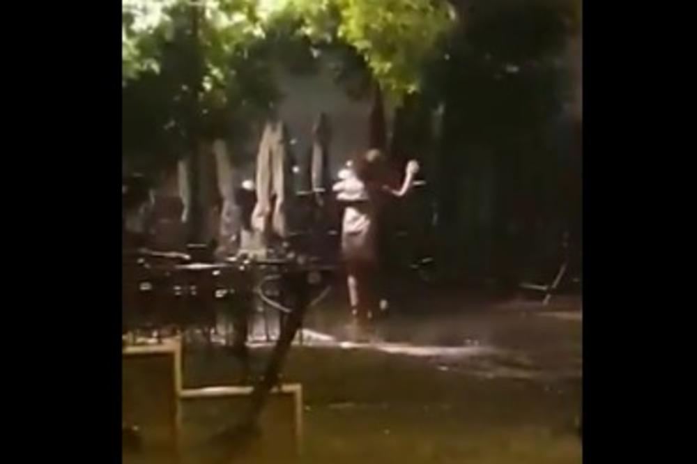 KIŠA JE LILA KAO IZ KABLA, A ONI NISU PRESTAJALI: Romantični PRIZOR iz BEOGRADA je DEFINICIJA prave LJUBAVI (VIDEO)