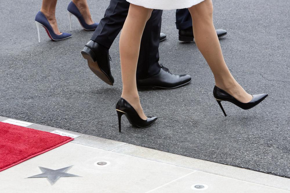 NOSITE VISOKE ŠTIKLE, ALI NE ZNATE DA PRAVITE VELIKU GREŠKU: Ako se ne pridržavate ovoga STRADAĆE vam leđa i noge!