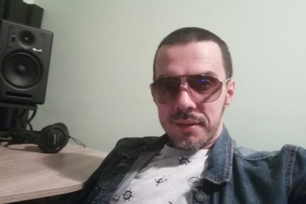 OVO JE POSLEDNJI POZIV UPOMOĆ! Pevač objavio DATUM SVOJE SMRTI: Njegovo psihičko stanje KRAJNJE ALARMANTNO!