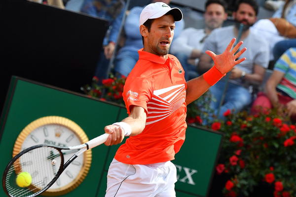 NOVAKU ĐOKOVIĆU SE SMUČILO POREĐENJE SA ŠVAJCARCEM: Ja nisam Rodžer Federer!