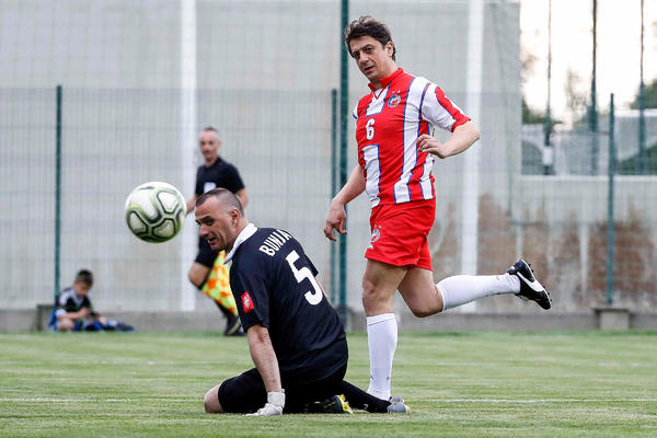 PJANOVIĆ VS KRALJ - 20 GODINA KASNIJE: Dejo Genije deli lopte kao od šale, a miljenik Severa rutinski rešava!